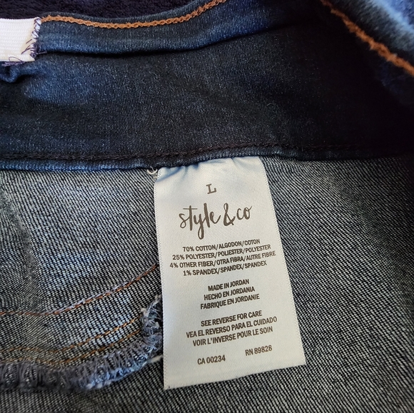 Style & Co. Women's Jean Capri Color Blue Size Large Gently Used - Picture 4 of 8